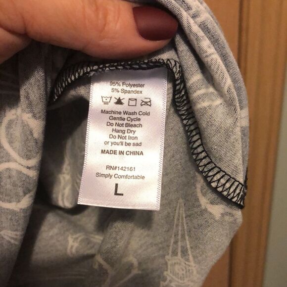 Lularoe Randy top size large scissors and polka dots - Picture 6 of 6